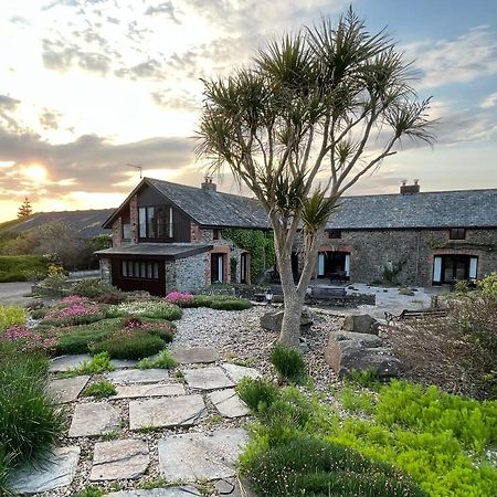 Downe Cottages Hartland Ngoại thất bức ảnh
