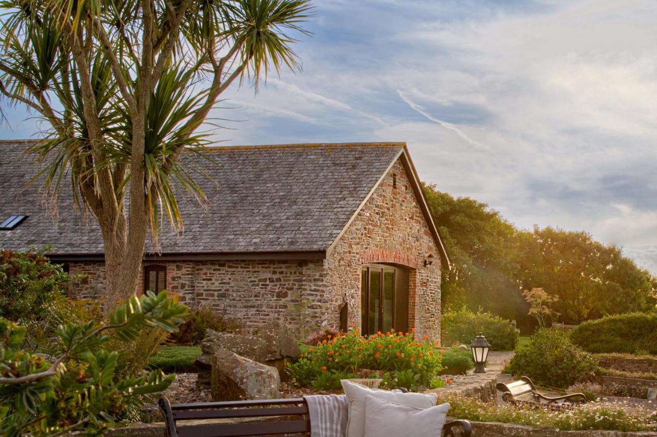 Downe Cottages Hartland Ngoại thất bức ảnh