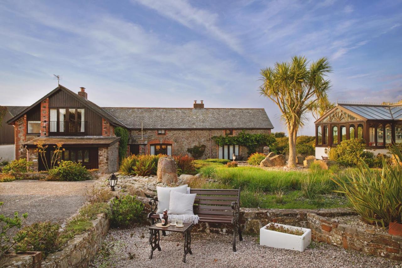 Downe Cottages Hartland Ngoại thất bức ảnh