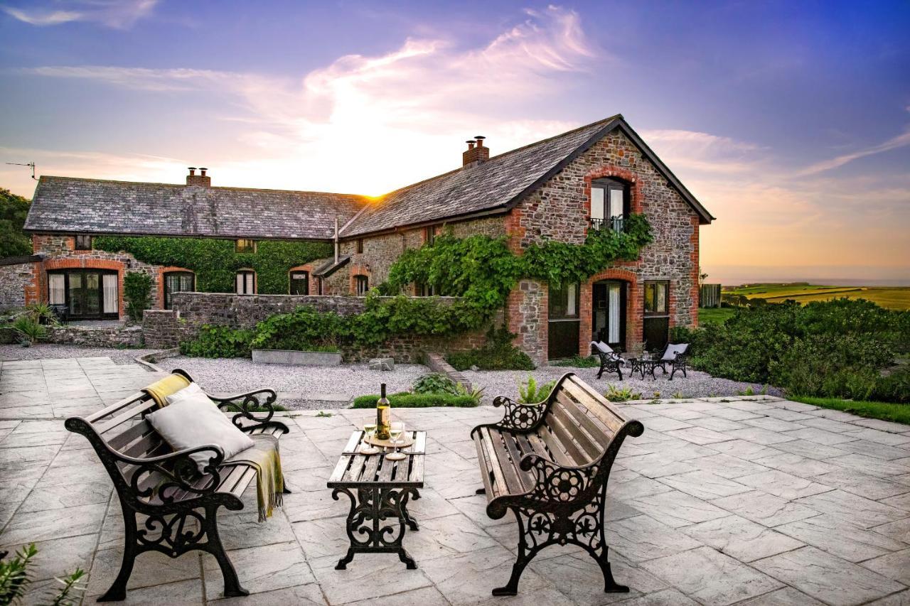 Downe Cottages Hartland Ngoại thất bức ảnh