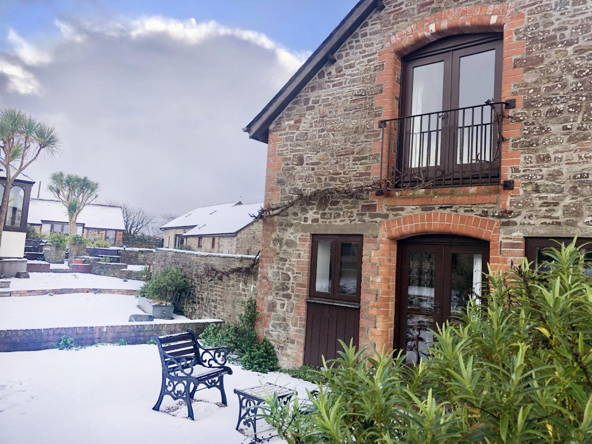 Downe Cottages Hartland Phòng bức ảnh